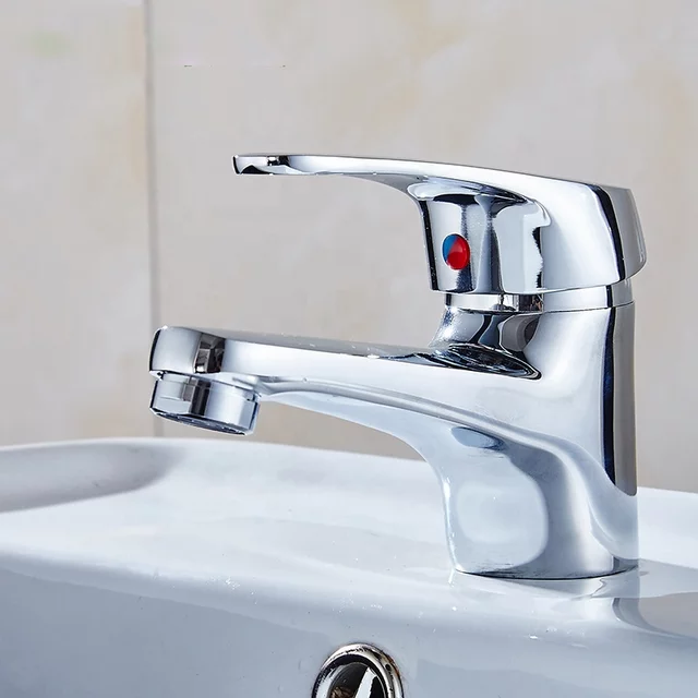 Grifería monomando agua caliente y fría C/mangueras incluidas